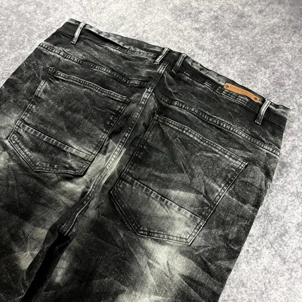Vintage Evolution In Design Men’s 46 Black Acid Wash Distressed Denim Jorts Y2K